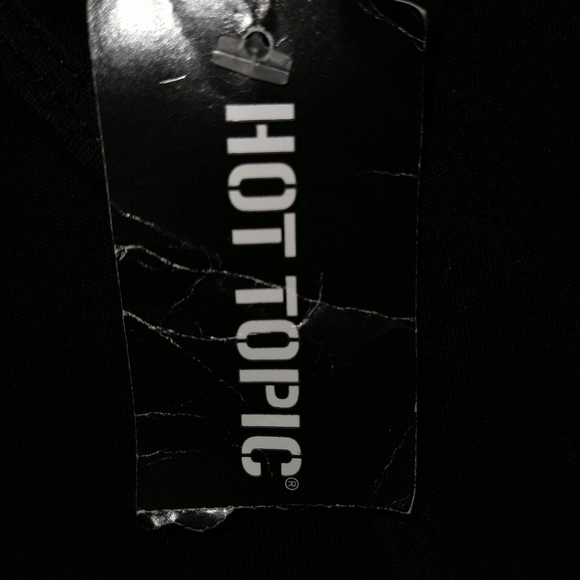 Hot Topic , I need more space tank top size xs - Picture 7 of 9